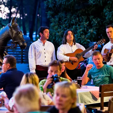 Vakantiehuis Holiday Zaton Holiday Resort.36 Nin